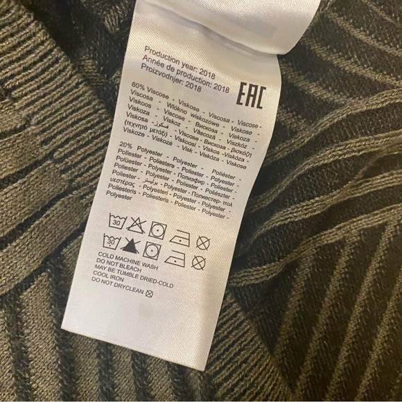 Noisy May striped olive sweater with ruched bat wing sleeve S - Picture 8 of 10